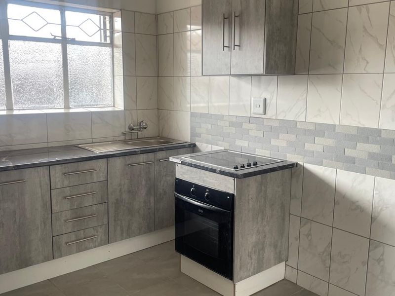 Apartment For Sale - Photo 3