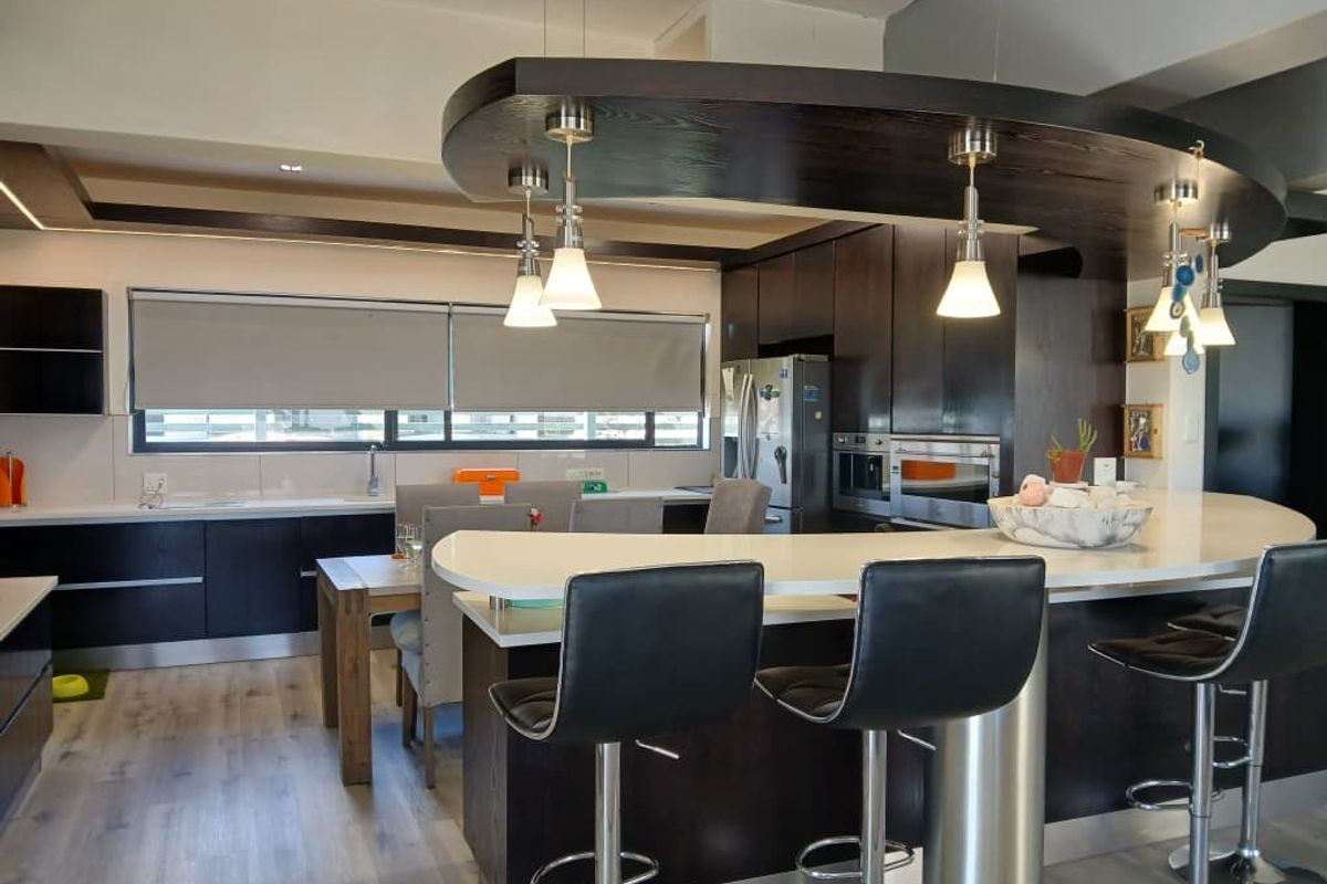 Modern Hilltop Home with Panoramic Windhoek Views - KLEINE KUPPE - Photo 5