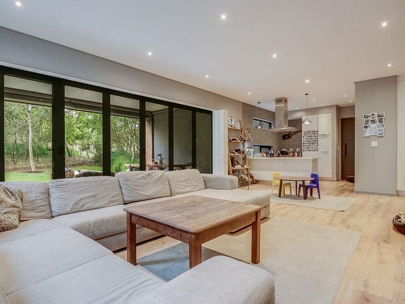 Garden Oasis - Photo 3