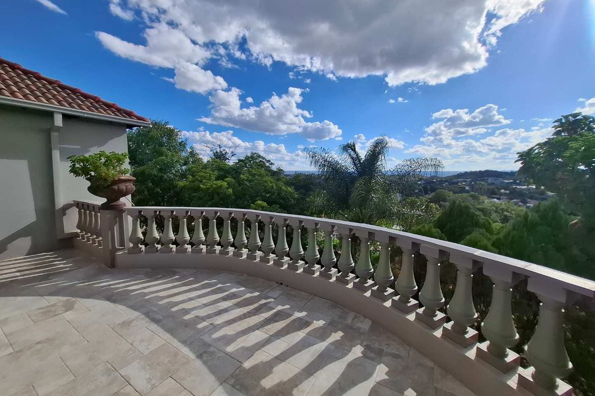 A view to die for! - Photo 3