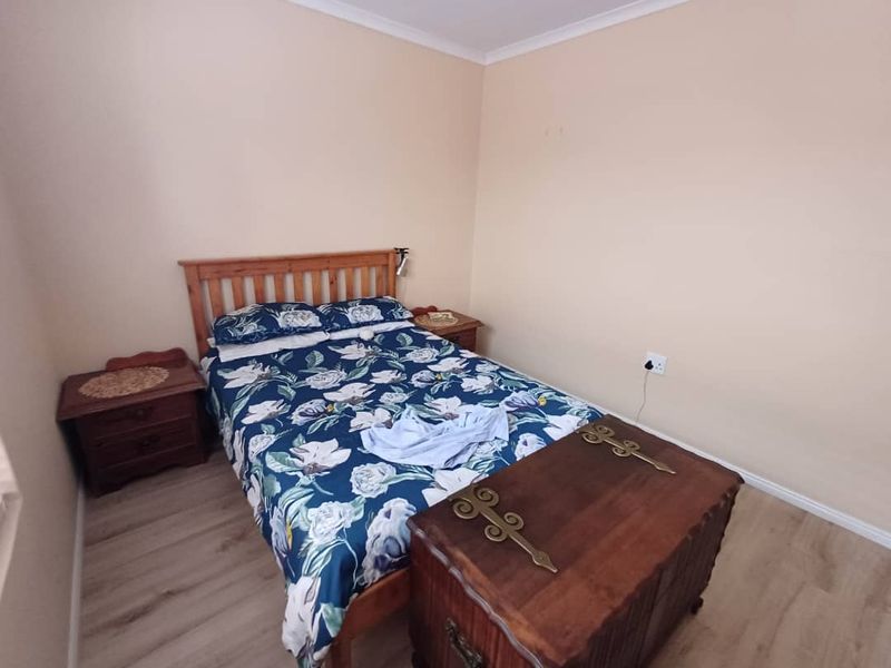 Starter Home - Photo 6