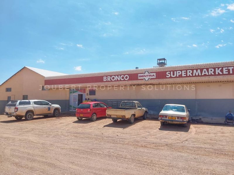 BUSINESS INVESTMENT PROPERTY FOR SALE IN AROAB - NAMIBIA - Photo 2