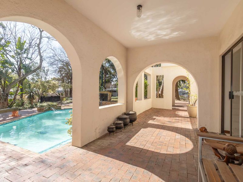 Versatile Investment Property with Development Potential in a Prime Location - Photo 6