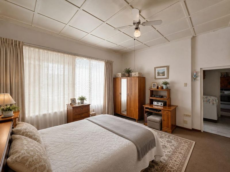 Corner Property with Space, Comfort and Potential - Photo 5