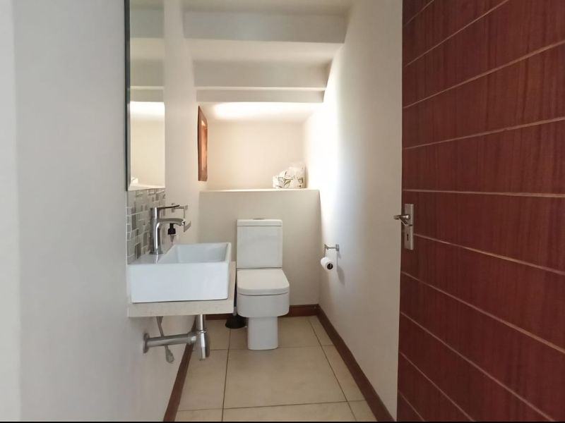 4 Bedroom House for Sale in Savanna Hills Estate. - Photo 2