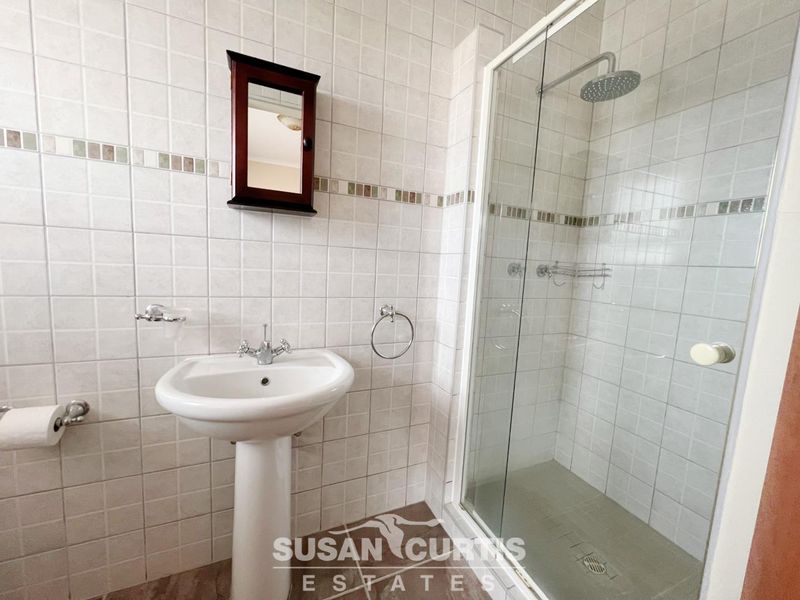 READY TO MOVE IN! - Photo 7