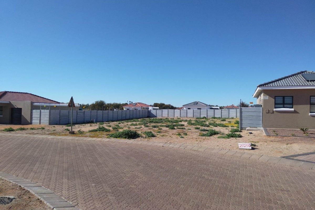 Vacant land for sale in Bella Rosa development - Photo 2