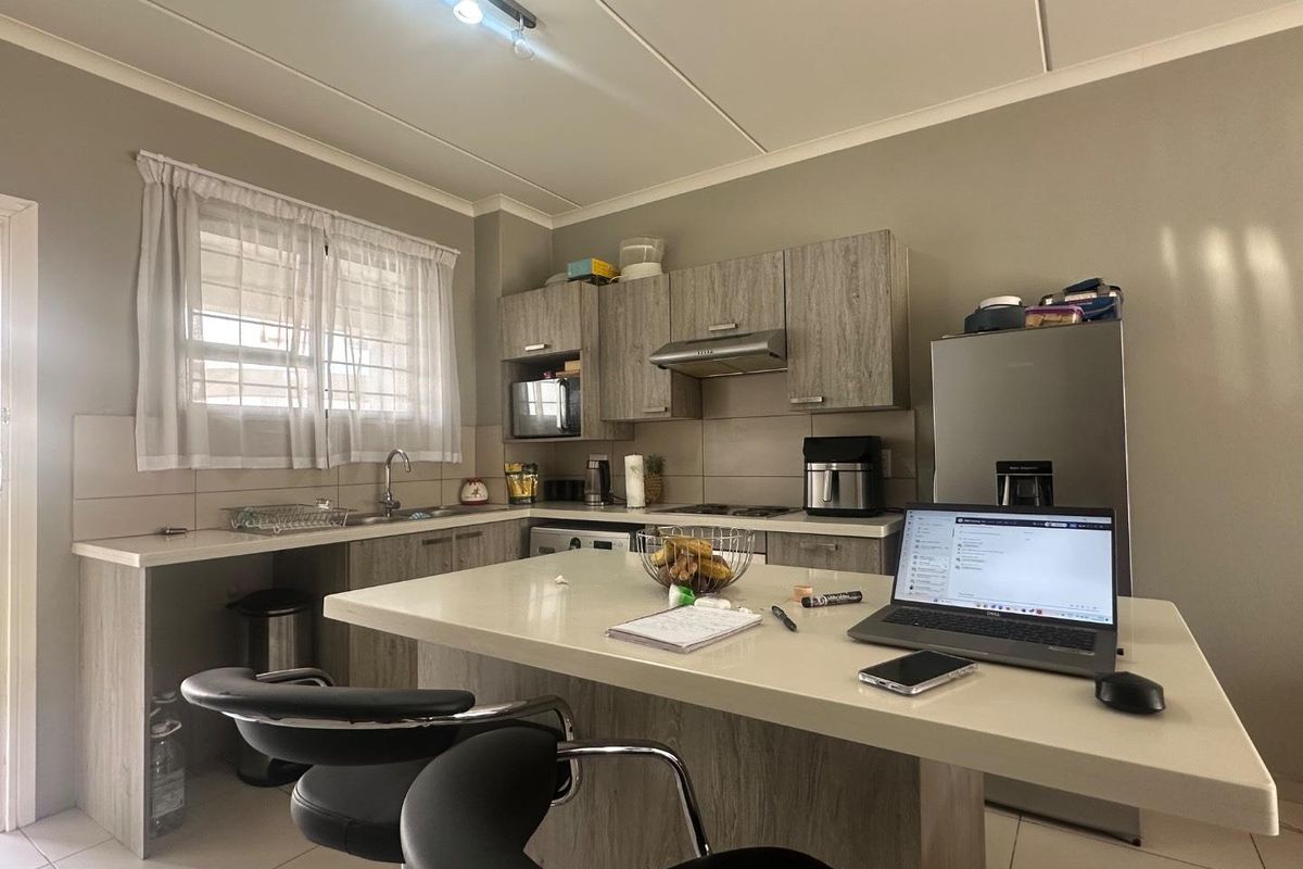 Excellent low price opportunity! Just compare! - Photo 4