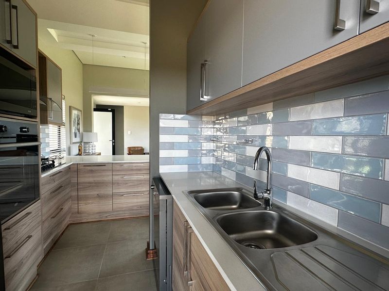 Modern Townhouse in Wild Olive Retirement Village - Photo 3