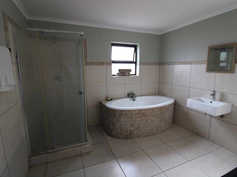 Perfect Home for the small family! - Photo 4