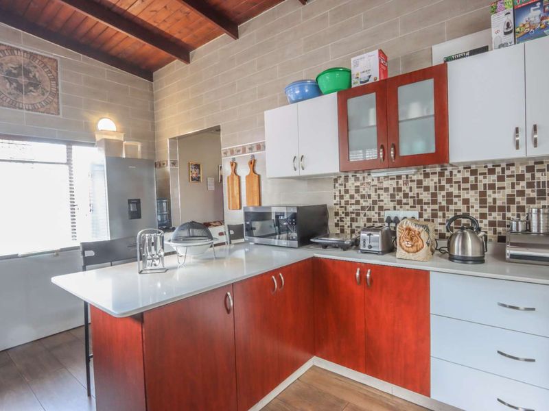 Great Value Buy - Photo 8