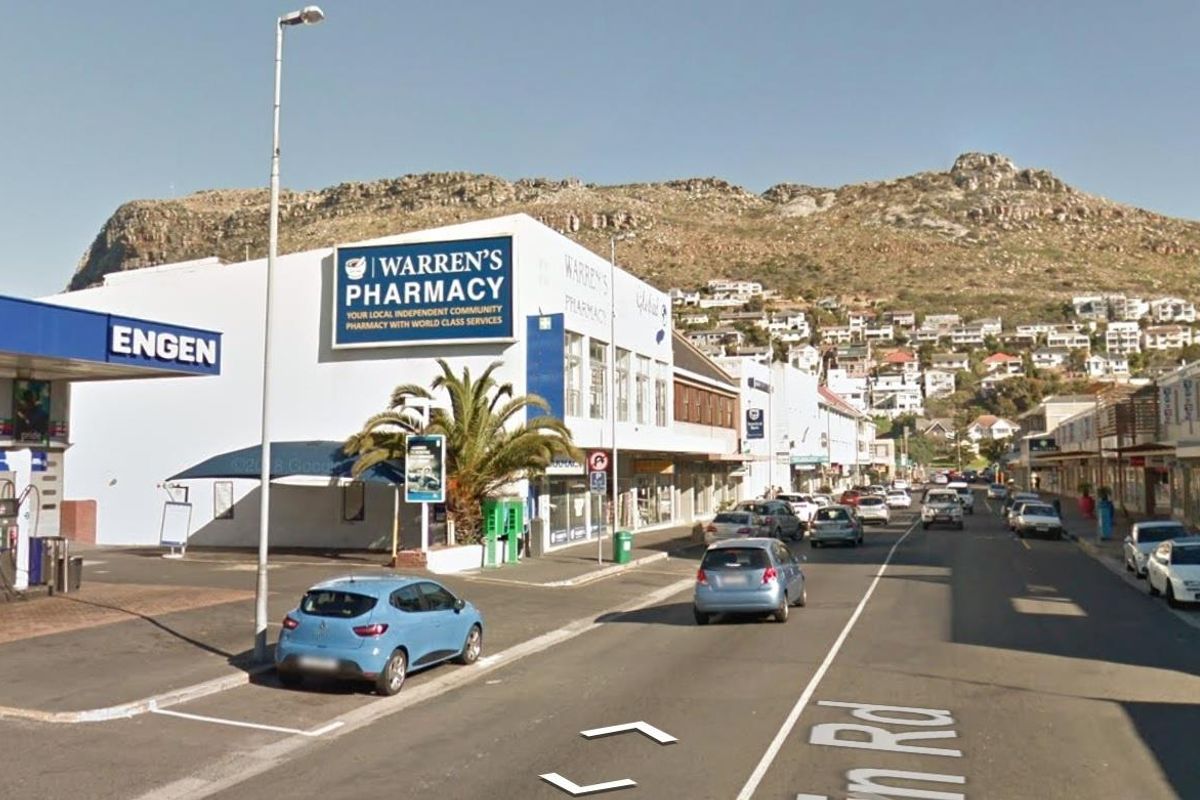 121m2 | To Let | Ground Floor Retail | Fish Hoek - Photo 2