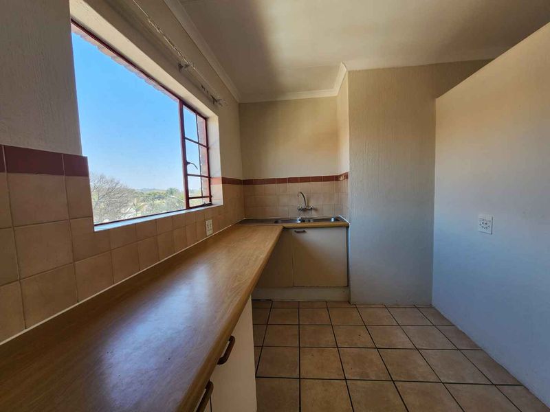 3 Bedroom Apartment To Rent – Villa Carmen, Moregloed, Pretoria - Photo 5
