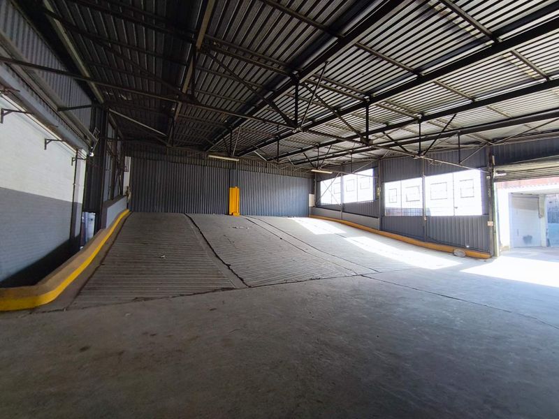 3,029m2 Warehouse To Let in Johannesburg Central - Photo 10