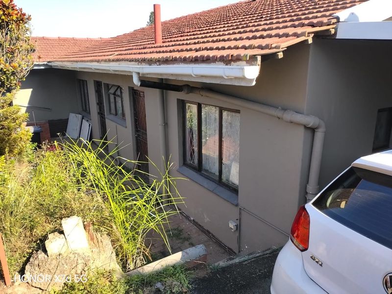 3- bedroom house with large garden. - Photo 3