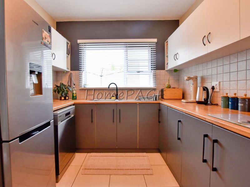 Vogelstrand, Swakopmund:  3 Bedr Unit in PEBBLE BEACH is for Sale - Photo 9