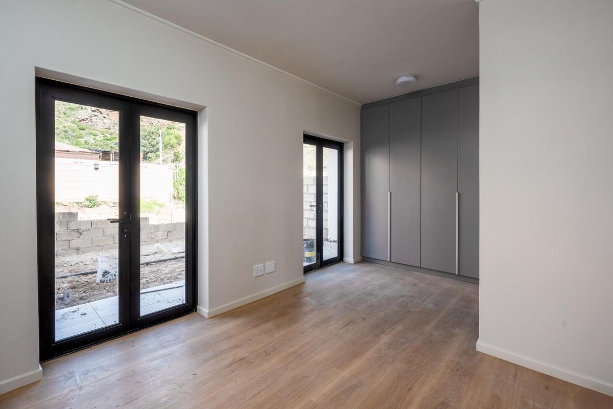 Marina Views - Modern Coastal Living - Photo 5