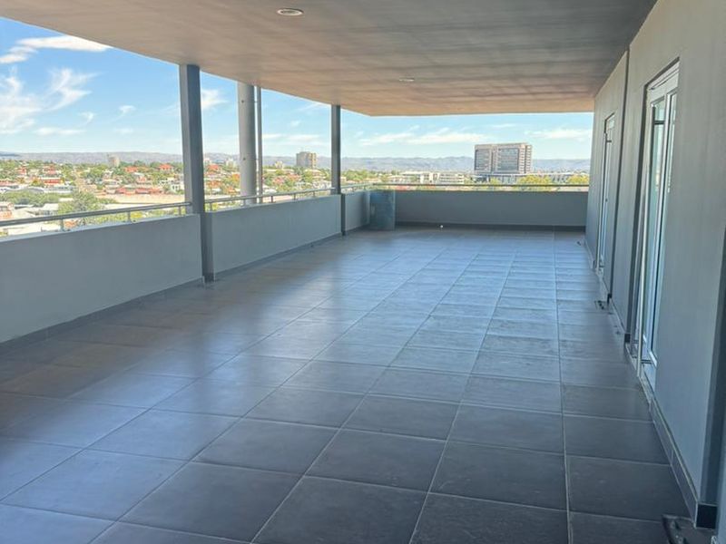 SKY OFFICE TO LET - Photo 4