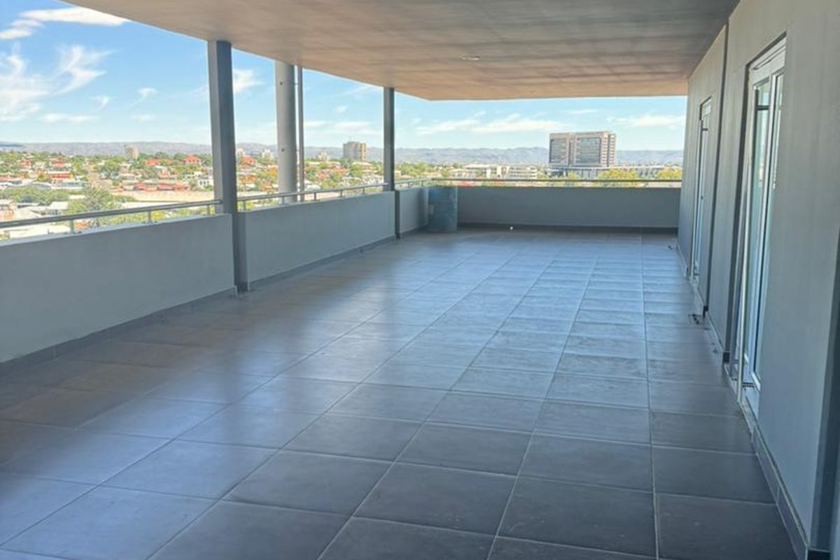 SKY OFFICE TO LET - Photo 4