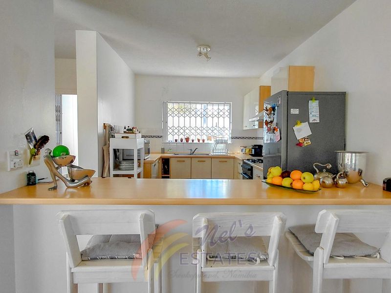 Townhouse For Sale in Vogelstrand, Swakopmund - Photo 6