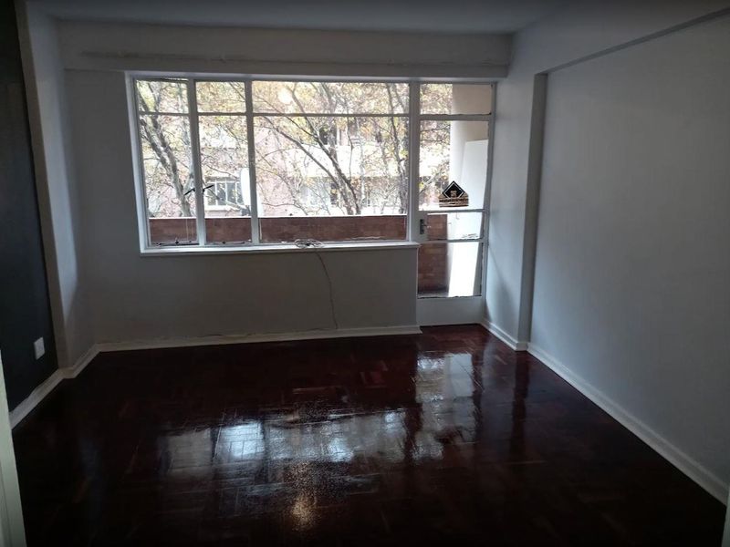 Explore Ideal Living: Security & Convenience Combined! - Photo 3