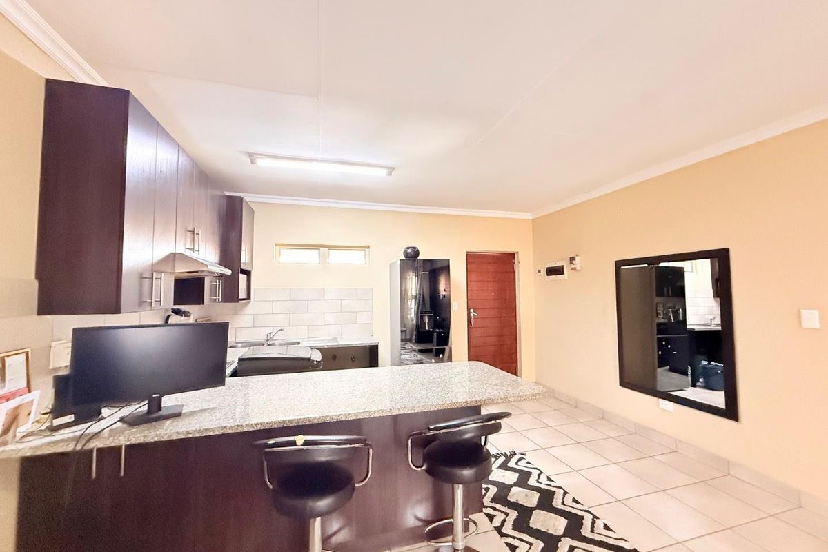 Convenient Location Meets Style and Comfort in One Home - Photo 4