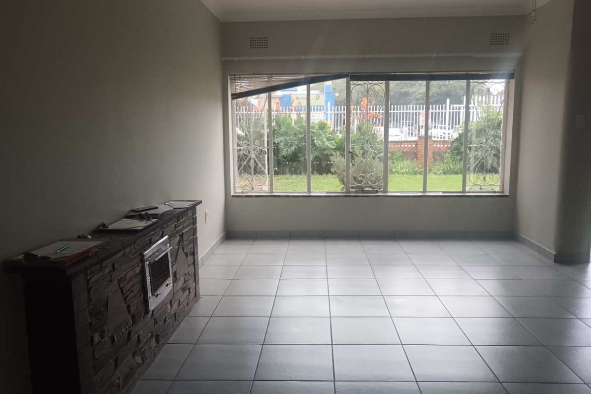 Single Storey Conventional - Photo 3