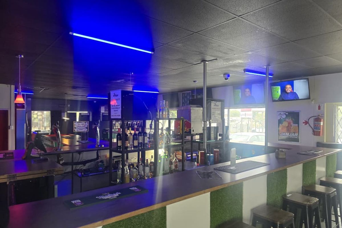 Prime Commercial Property for Sale – Exceptional Location in Windhoek Central - Photo 4