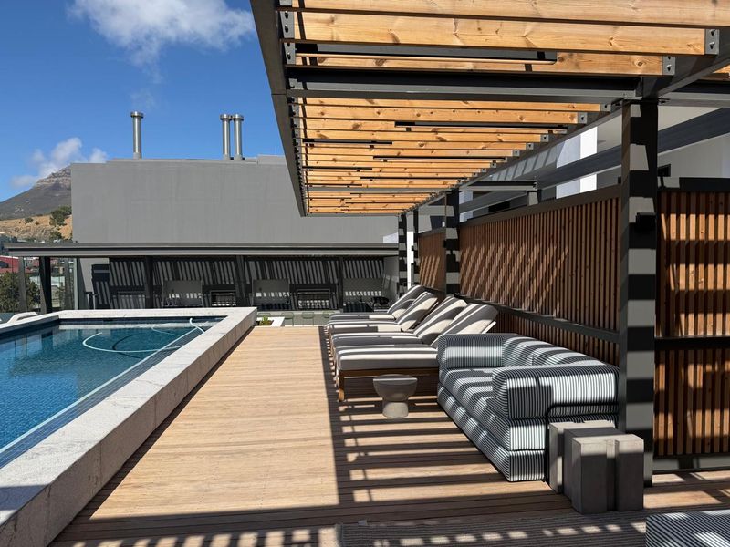 Brand New Luxury One-Bedroom Apartment | V&A Waterfront | Cape Town - Photo 10