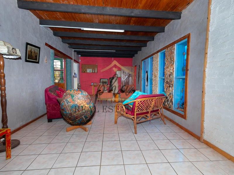 House For Sale In Henties Bay, Ext. 3 (Noord Duin) - Photo 3