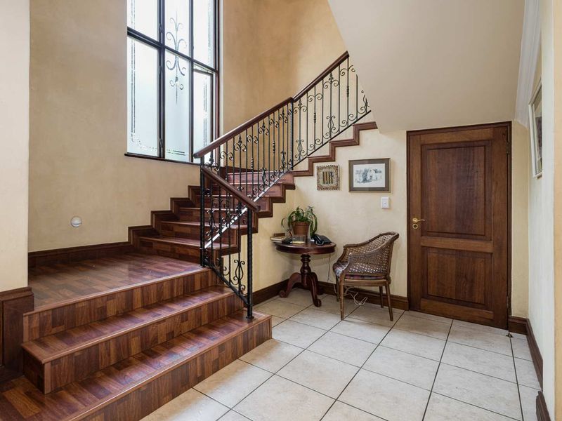 GRAND 3 BEDROOM HOME IN EXCLUSIVE DAINFERN VALLEY ESTATE - Photo 6