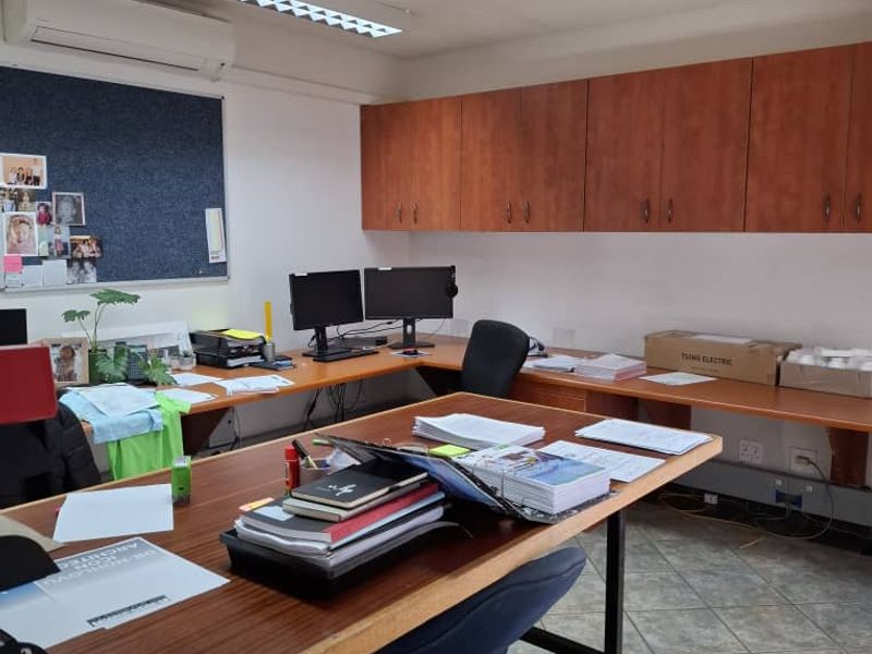 Prime Offices in windhoek Central - Photo 10