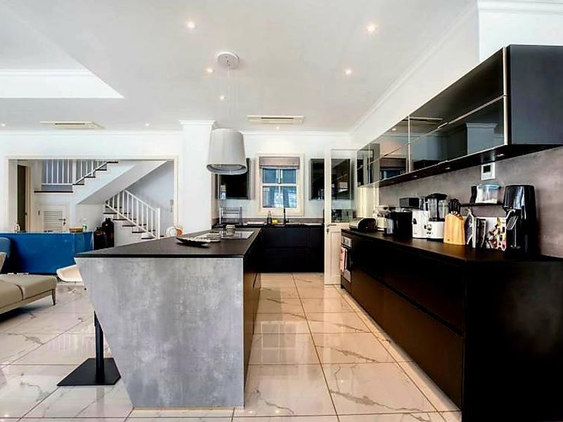 Exquisite ocean front Eden Island villa - Photo 8