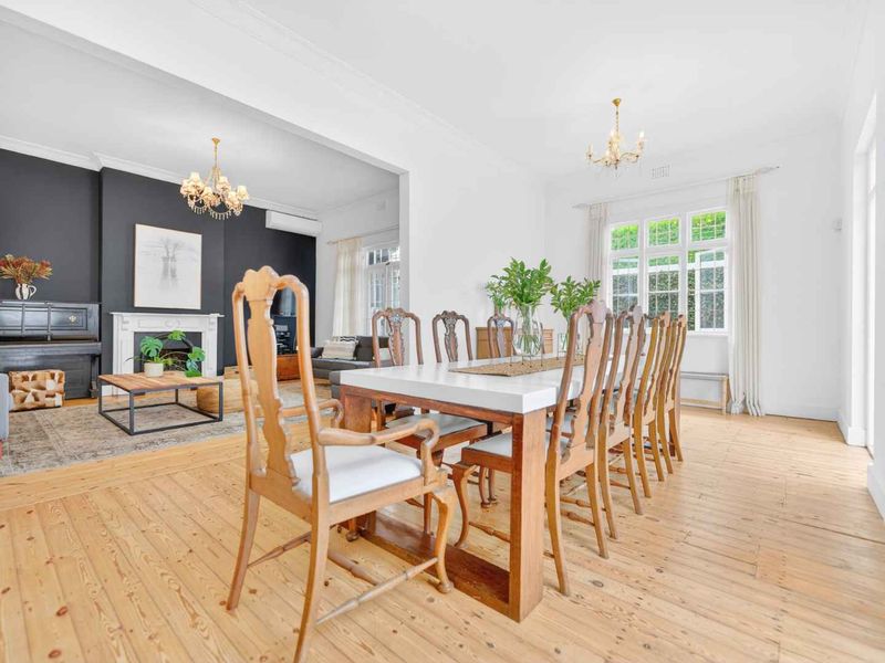 Character Family Home in Tamboerskloof - Photo 5