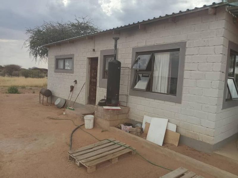 FOR SALE – COUNTRY LIVING JUST 60KM FROM WINDHOEK AND 40KM FROM REHOBOTH! - Photo 9