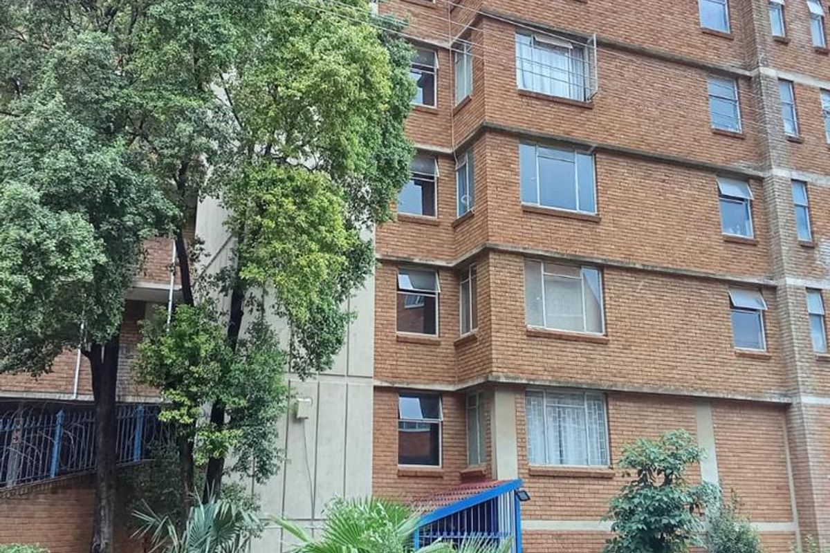 2 BEDROOM FLAT TO RENT IN PRETORIA CENTRAL - Photo 2