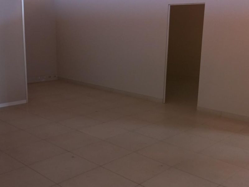 A Grade office space To Let - Southern Industrial - Photo 3