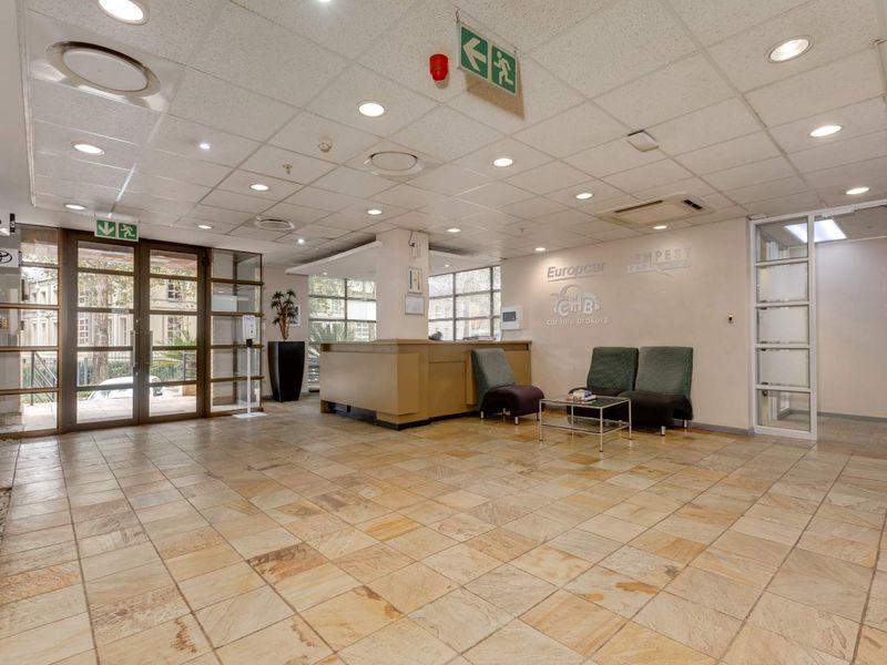 3087m2 -  OFFICE  - To Let - Bruma Lake - Photo 6