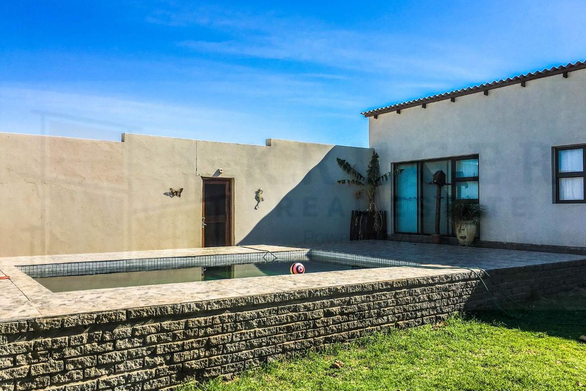 STUNNING MOON-VALLEY VIEWS - Photo 2