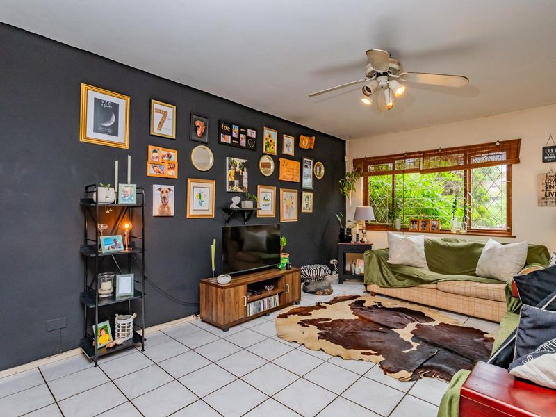 Hendra - First-Time Buyer Dream Home | 3 Bedroom Duplex in Quiet Cul-de-Sac - Photo 3