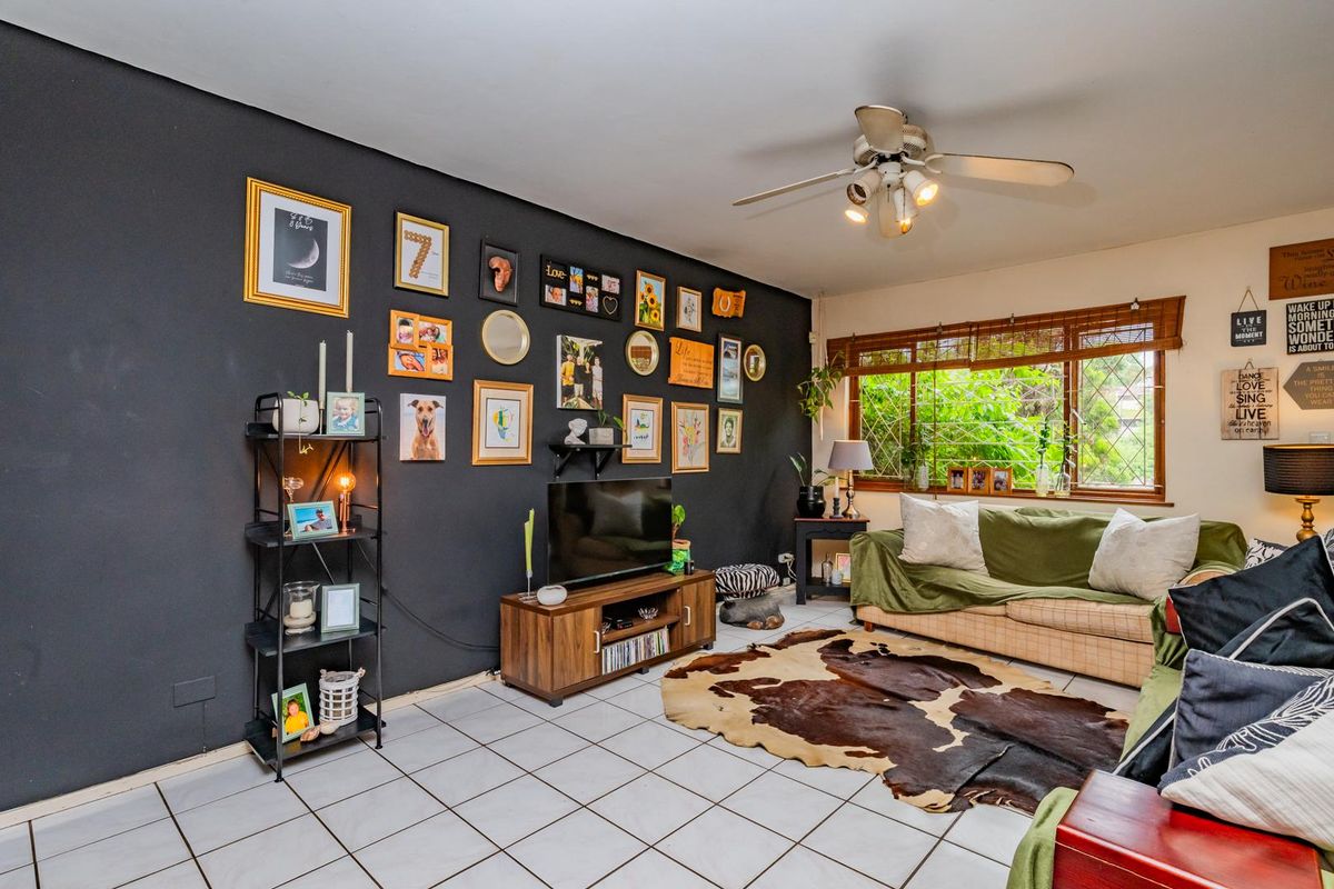 Hendra - First-Time Buyer Dream Home | 3 Bedroom Duplex in Quiet Cul-de-Sac - Photo 3