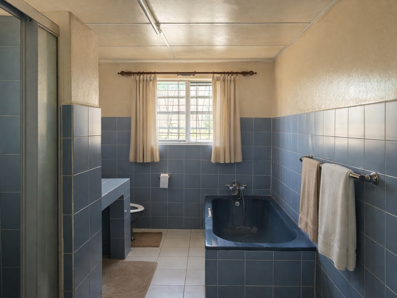 Three-Bedroom Corner Property Near Town - Photo 6