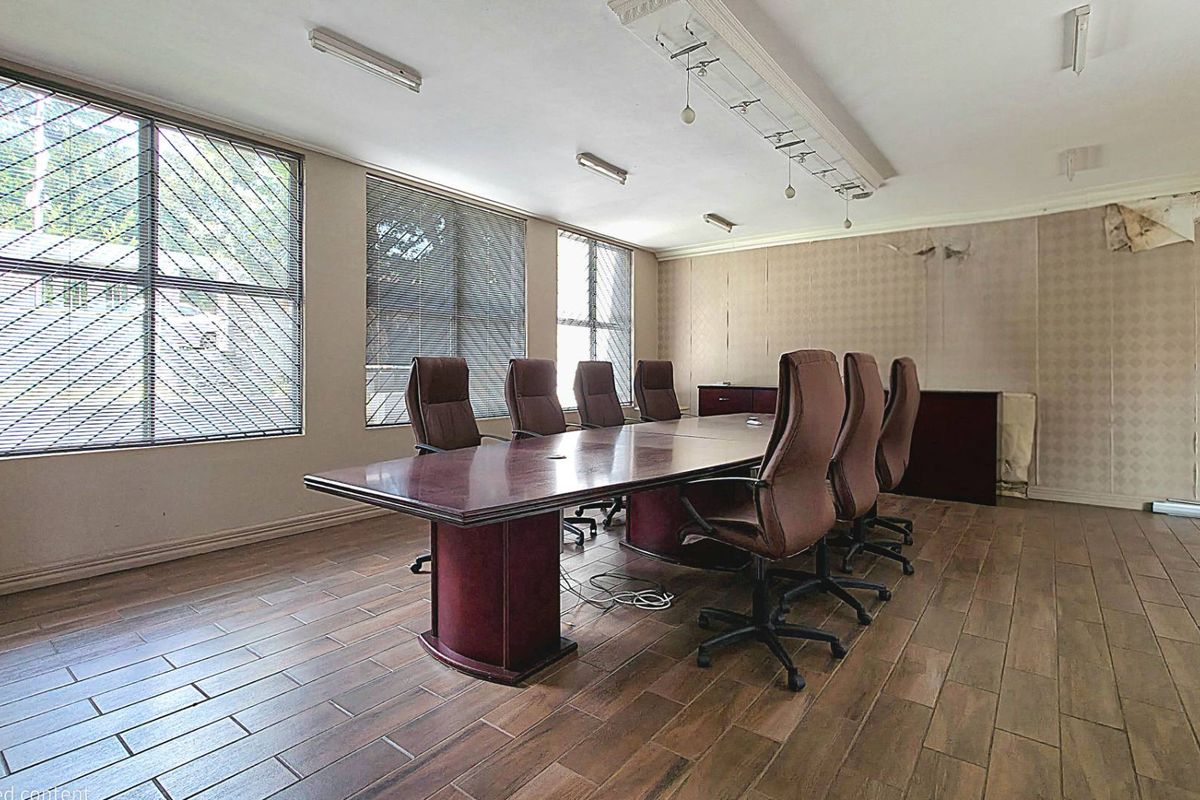 Prime Commercial Space For Your New Head Office in Perfect Location Close To Melrose Arch - Photo 2