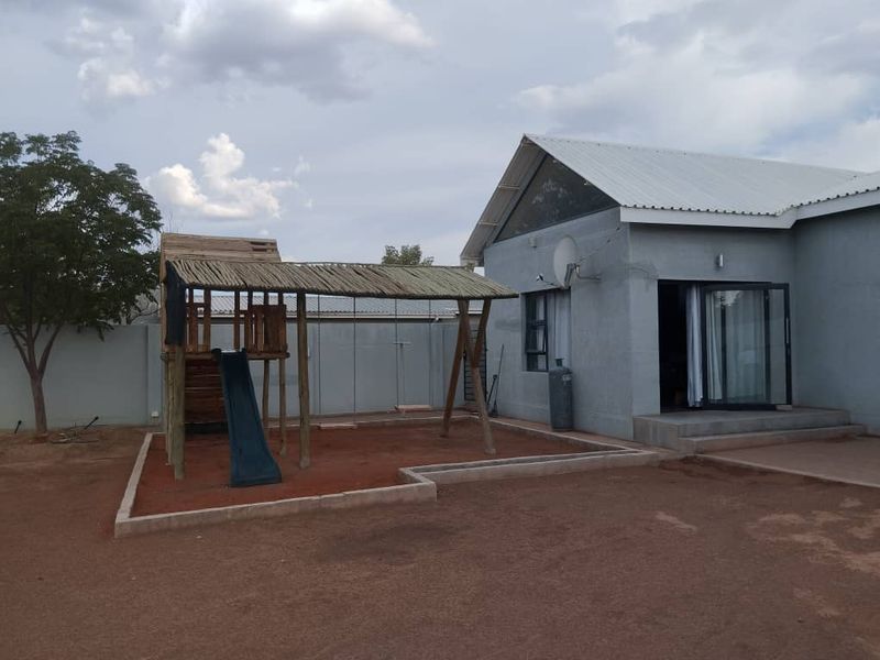 MODERN, BEAUTIFUL AND WELL-MAINTAINED HOUSE FOR SALE IN MARIENTAL - Photo 6