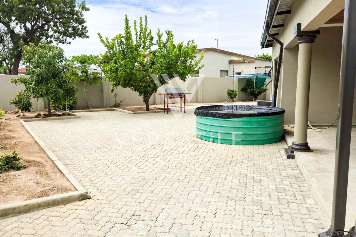 Modern Spacious Family Home with Expansive Garden for sale in Ongwediva. - Photo 5