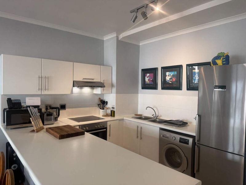 One bedroom apartment at The Empire - Photo 10