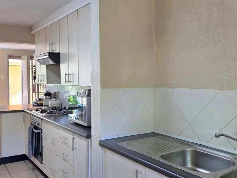 3 Bedroom house for sale in Nelspruit - Photo 6