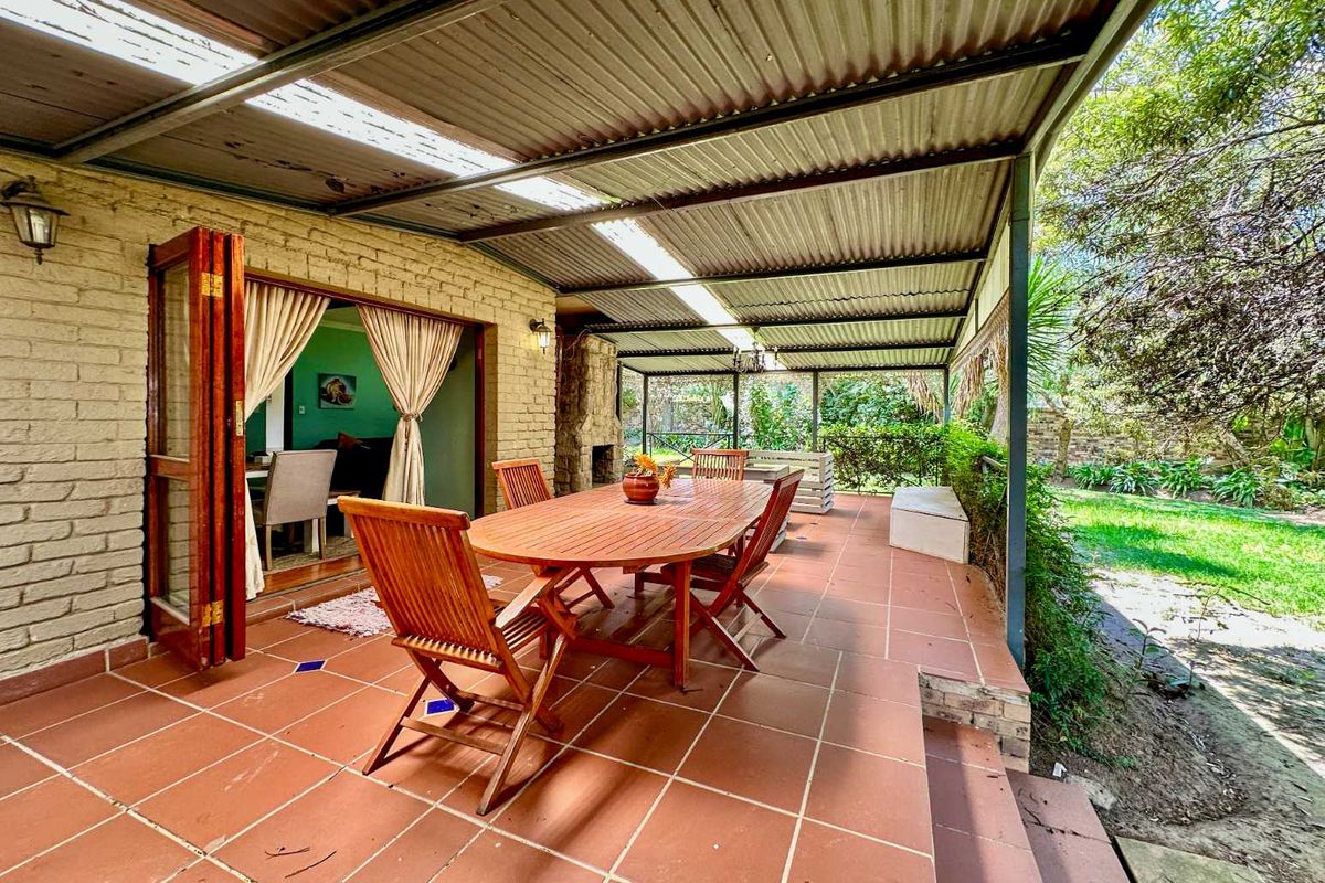 Exquisite 4-Bedroom Home in Olivedale – Your Perfect Sanctuary Awaits - Photo 3