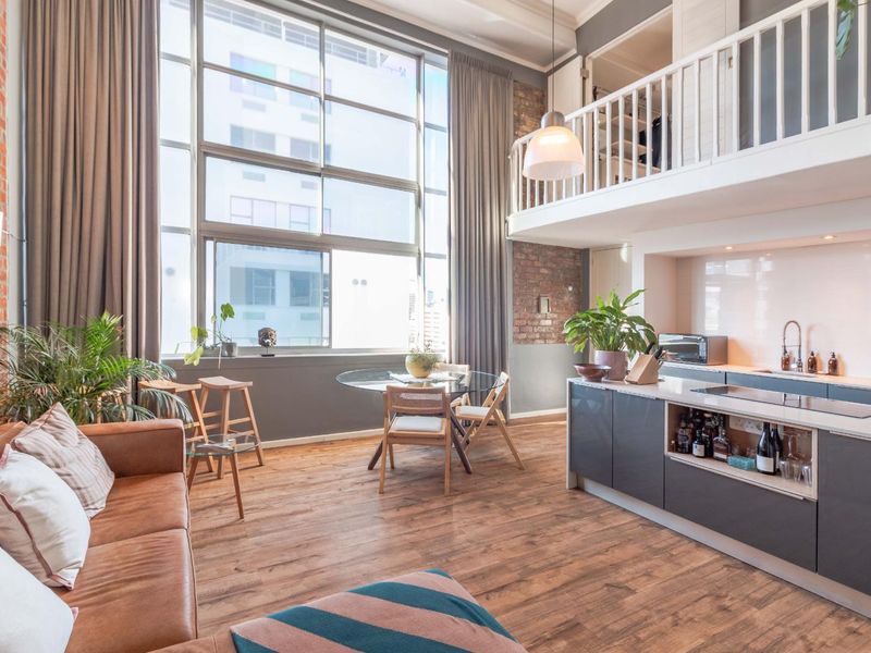 Westside Studios Penthouse - Photo 3