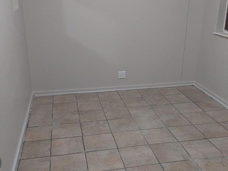 Stunning 1 bedroom unit is now for sale in Upper Sunnyside. - Photo 3